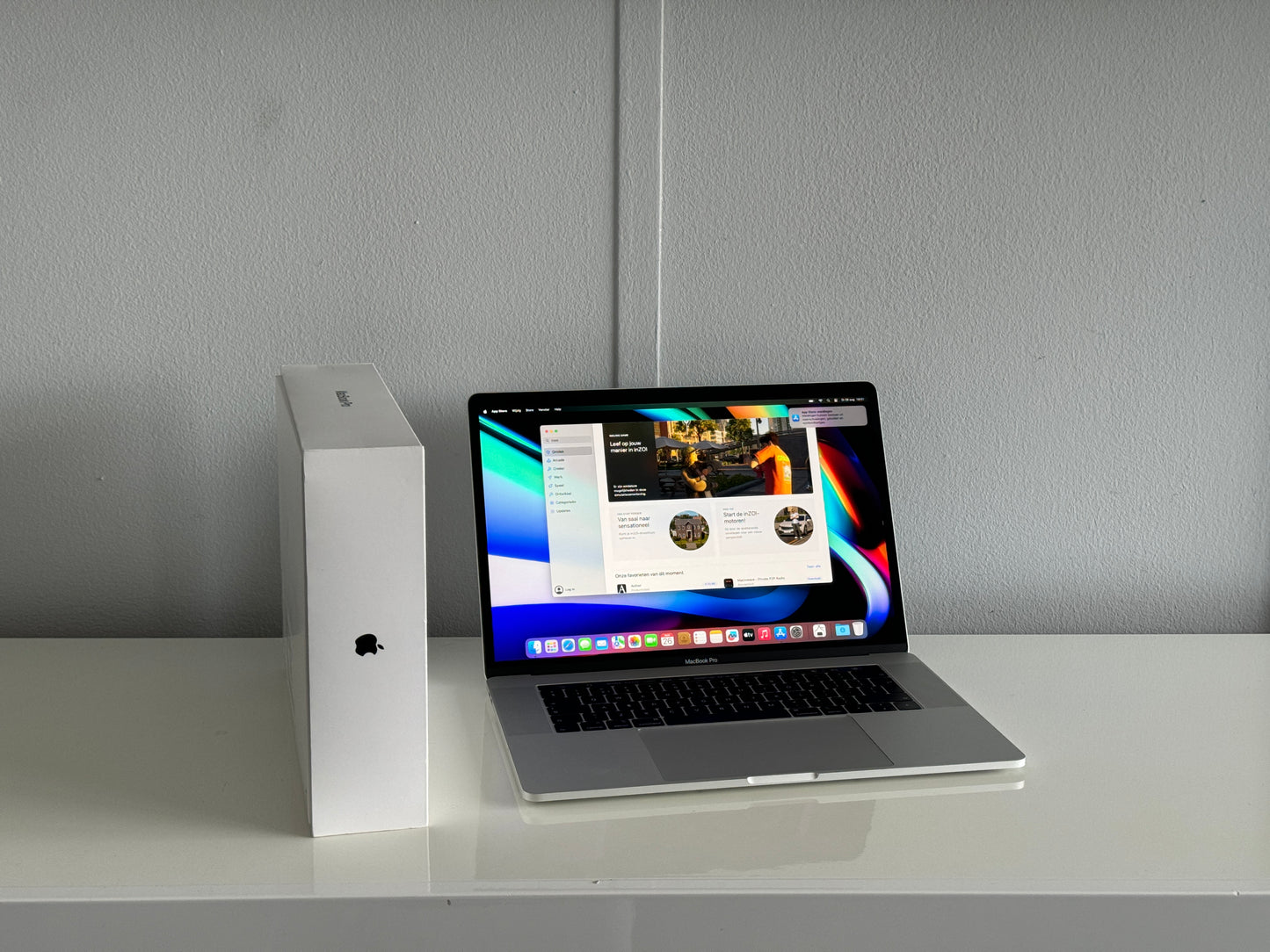 Macbook Pro 16,2" 4k Retina | Touch Bar | intel 6-Core i7 | 512 Gb SSD | 32Gb RAM | Silver (a2141)