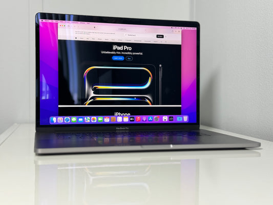 Macbook Pro 15,4" 4k Retina | Touch Bar | intel Core i7 | 512 Gb SSD | 16Gb RAM | Spacegrey (a1707)