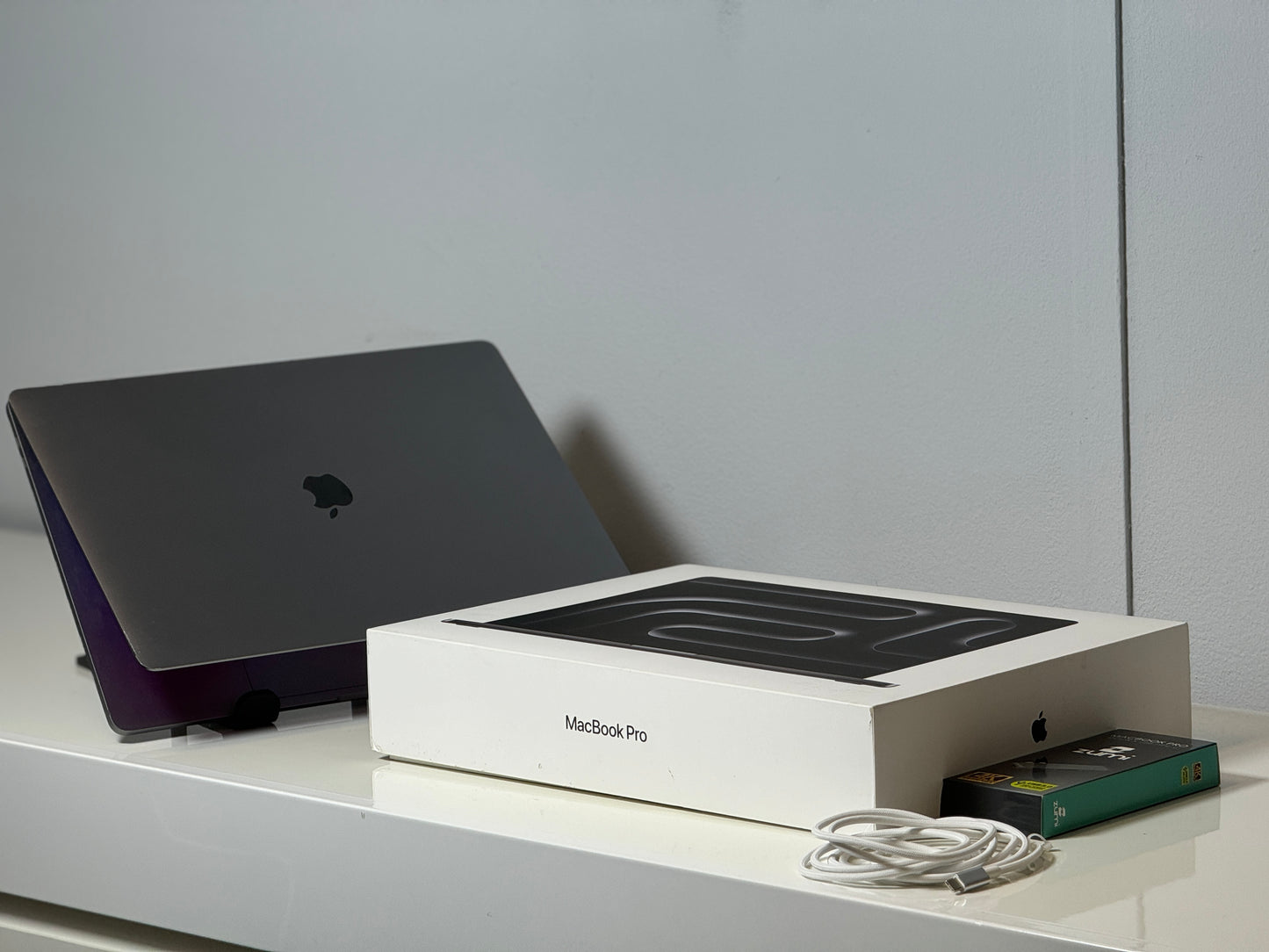 SALE 🚀🔥Macbook Pro 16,2" 4k Retina | Touch Bar | intel 6-Core i7 | 512 Gb SSD | 16Gb RAM | Space grey (a2141)