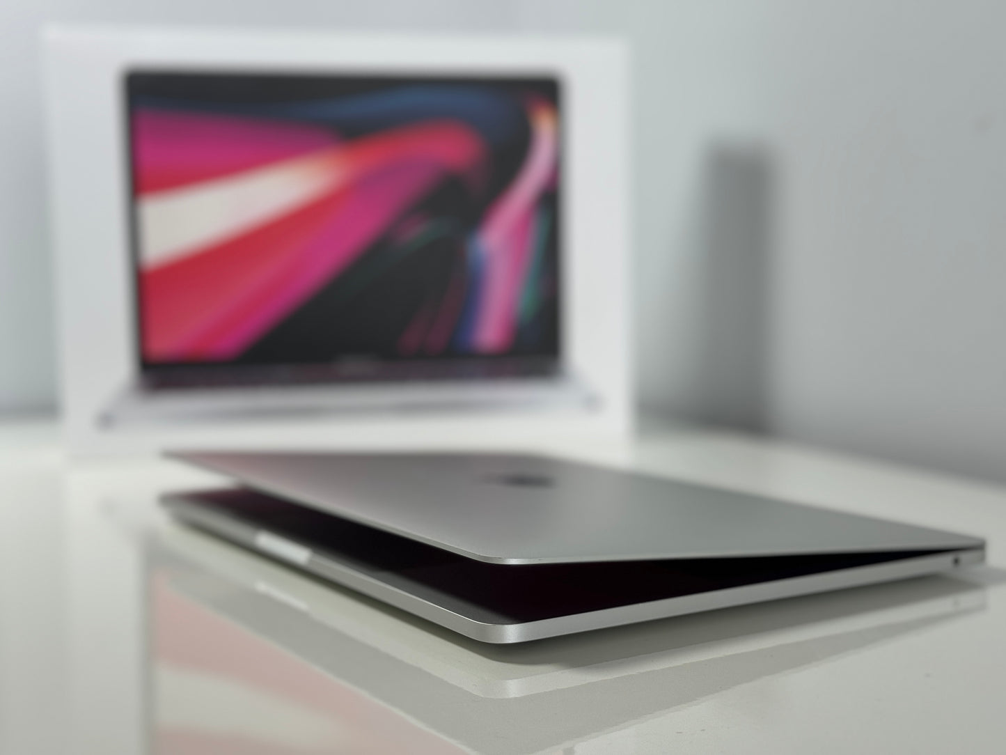 Macbook Pro 13,3" 4k Retina | Touch Bar | intel Core i5 | 500 Gb SSD | 16Gb RAM | Silver (a1708)