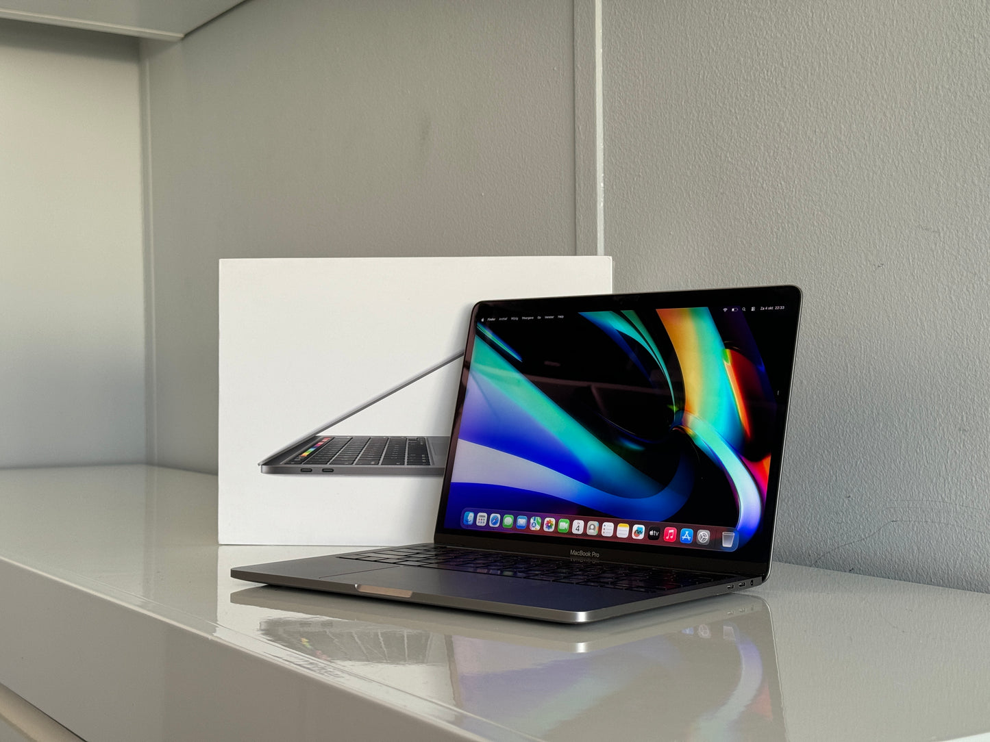 Macbook Pro 13,3" 4k Retina | Touch Bar | intel Core i7 | 500 Gb SSD | 16Gb RAM | Spacegrey