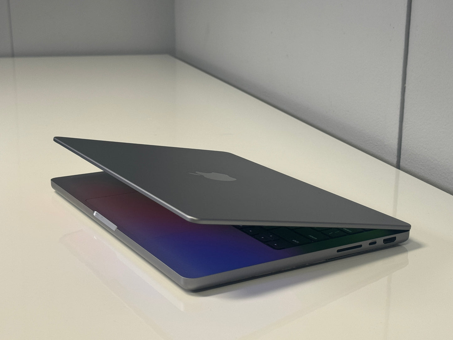 Macbook Pro 14" XDR | M1 Pro | 1000 Gb SSD | 16Gb RAM | Spacegrey (A2442)