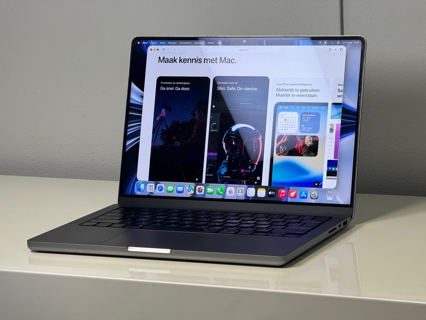 Macbook Pro 16" 4K XDR Display | M1 Pro | 16GB RAM | 500GB SSD (A2442)