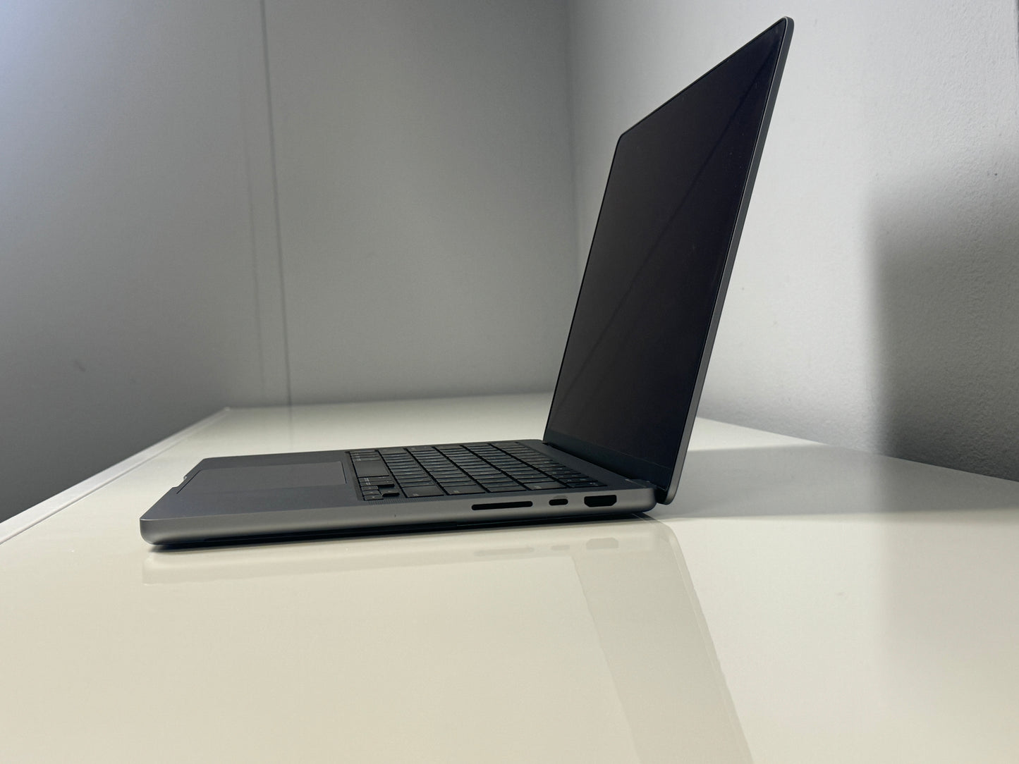 Macbook Pro 14" XDR | M2 Pro | 500 Gb SSD | 16Gb RAM | Spacegrey (A2442)