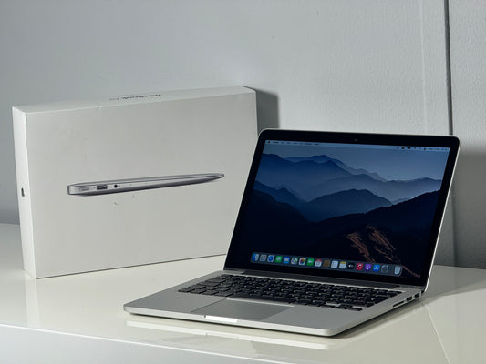 MacBook Pro 13" Super Retina | intel core i5 | 8Gb RAM | 256Gb SSD