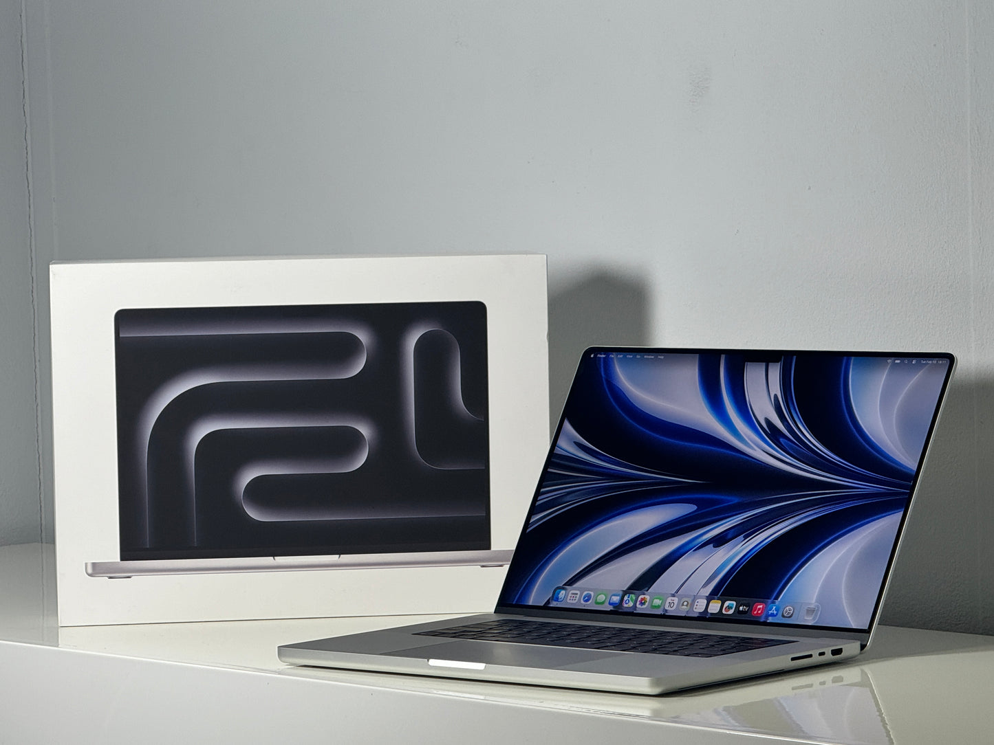 Macbook Pro 16" 4K XDR Display | M4 Pro | 24GB RAM | 512GB SSD (2024)