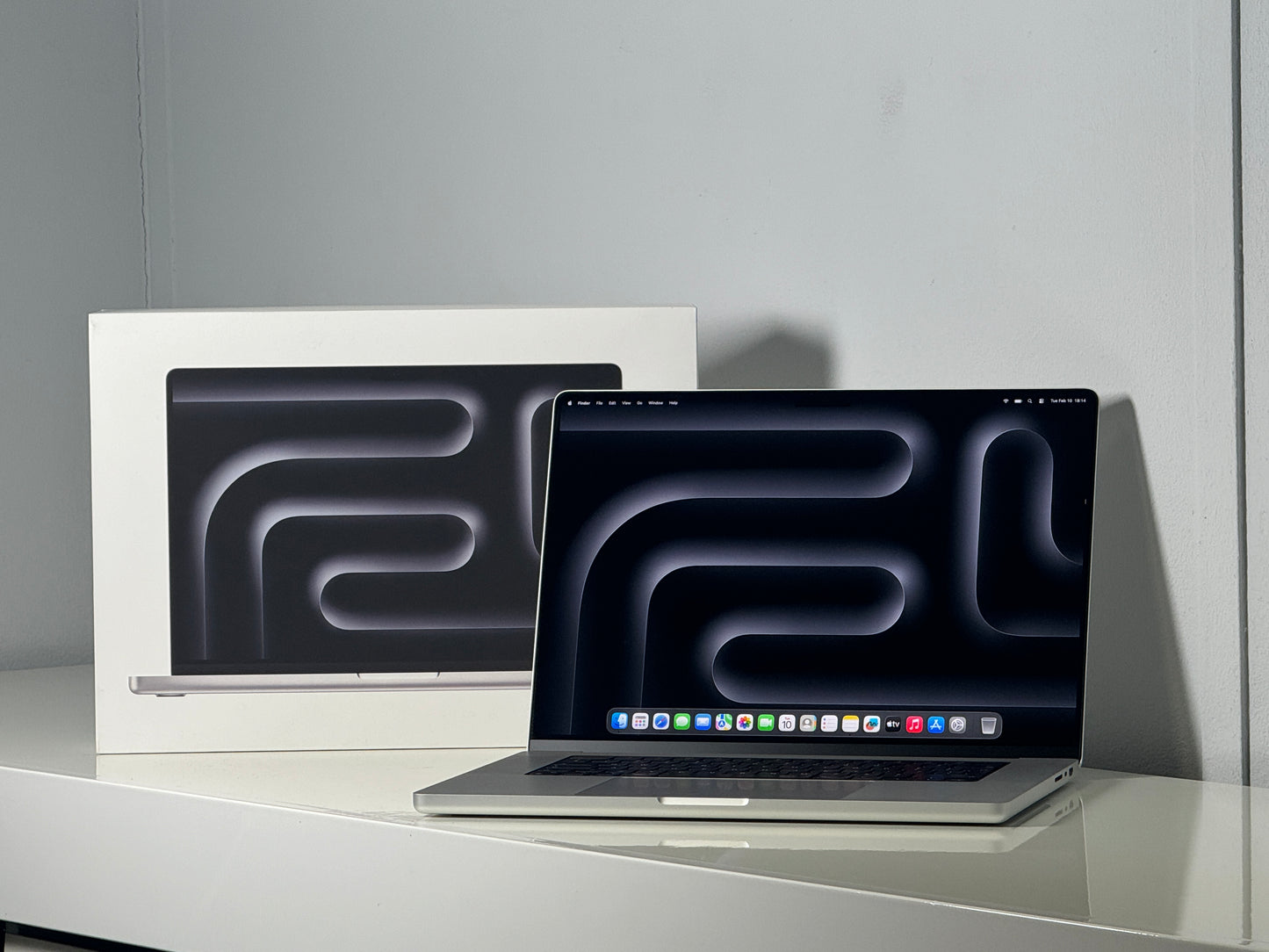 Macbook Pro 16" 4K XDR Display | M4 Pro | 24GB RAM | 512GB SSD (2024)