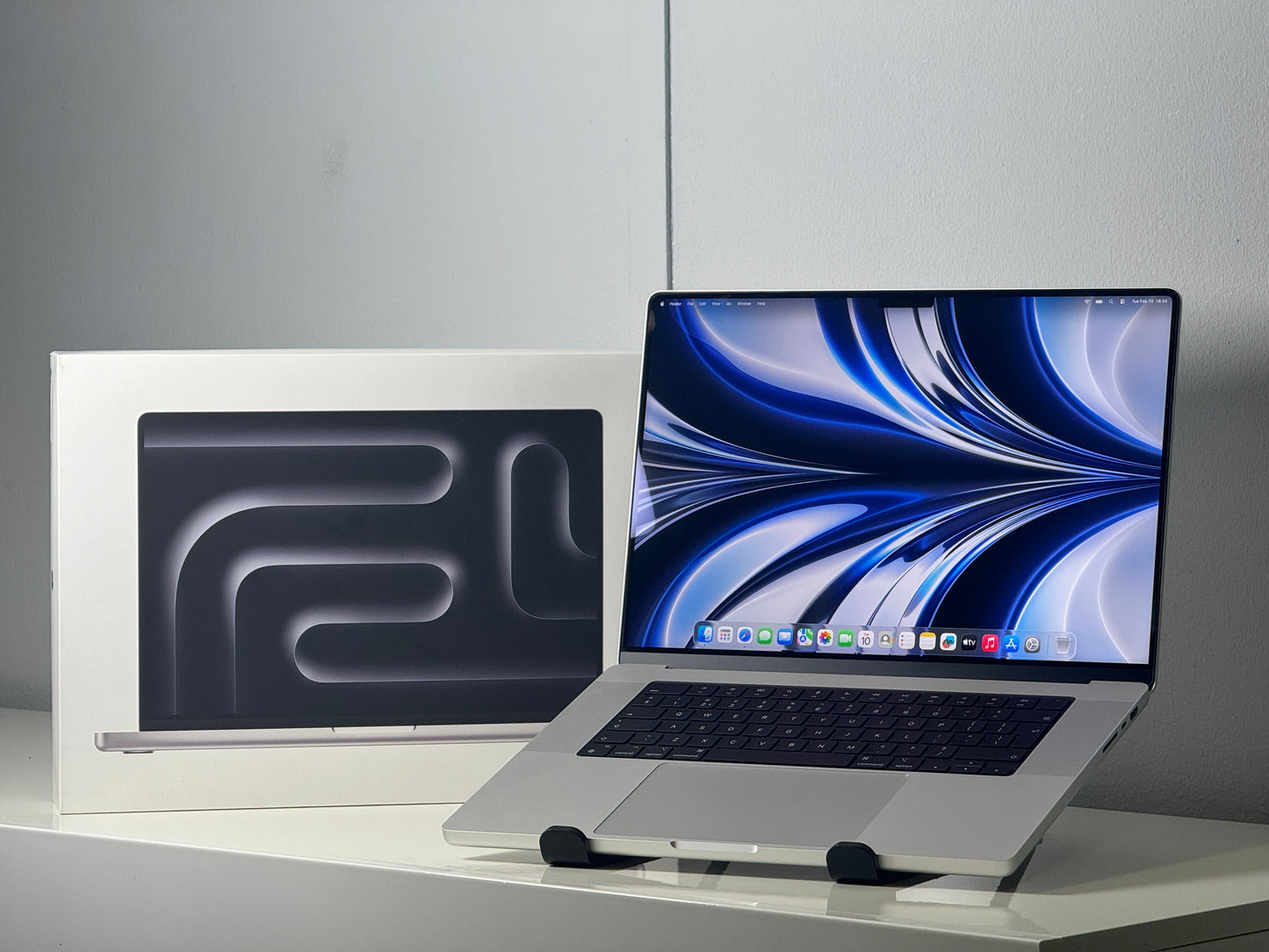 Macbook Pro 16" 4K XDR Display | M4 Pro | 24GB RAM | 512GB SSD (2024)