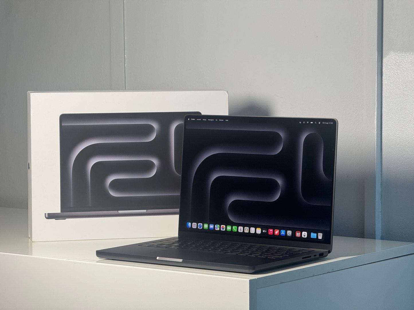 Macbook Pro 14" 4K XDR Display | M3 MAX | 1000GB SSD | 36GB RAM Space Black (2023)