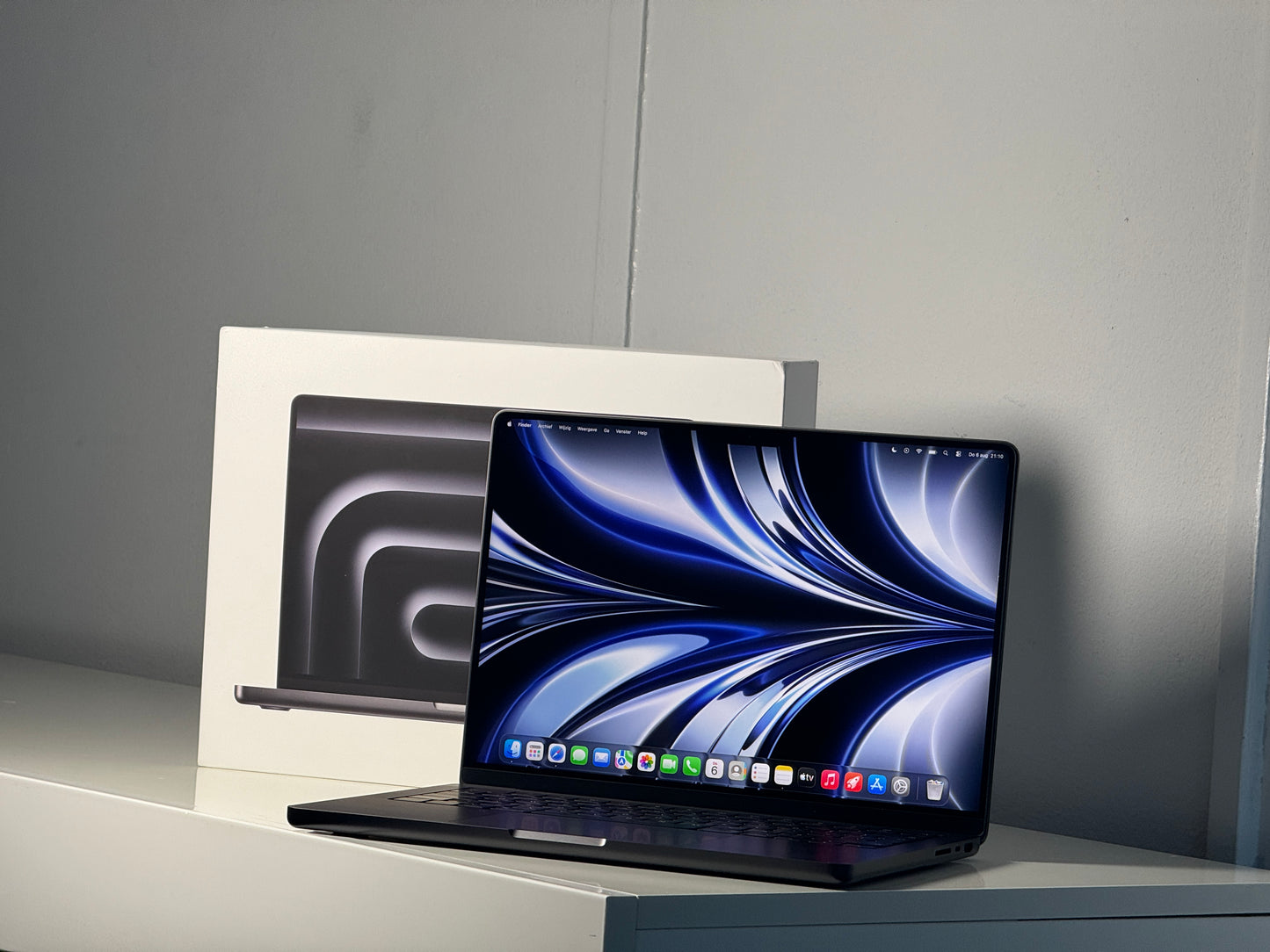 Macbook Pro 14" 4K XDR Display | M4 Pro | 512GB SSD | 24GB RAM Space Black (2024)