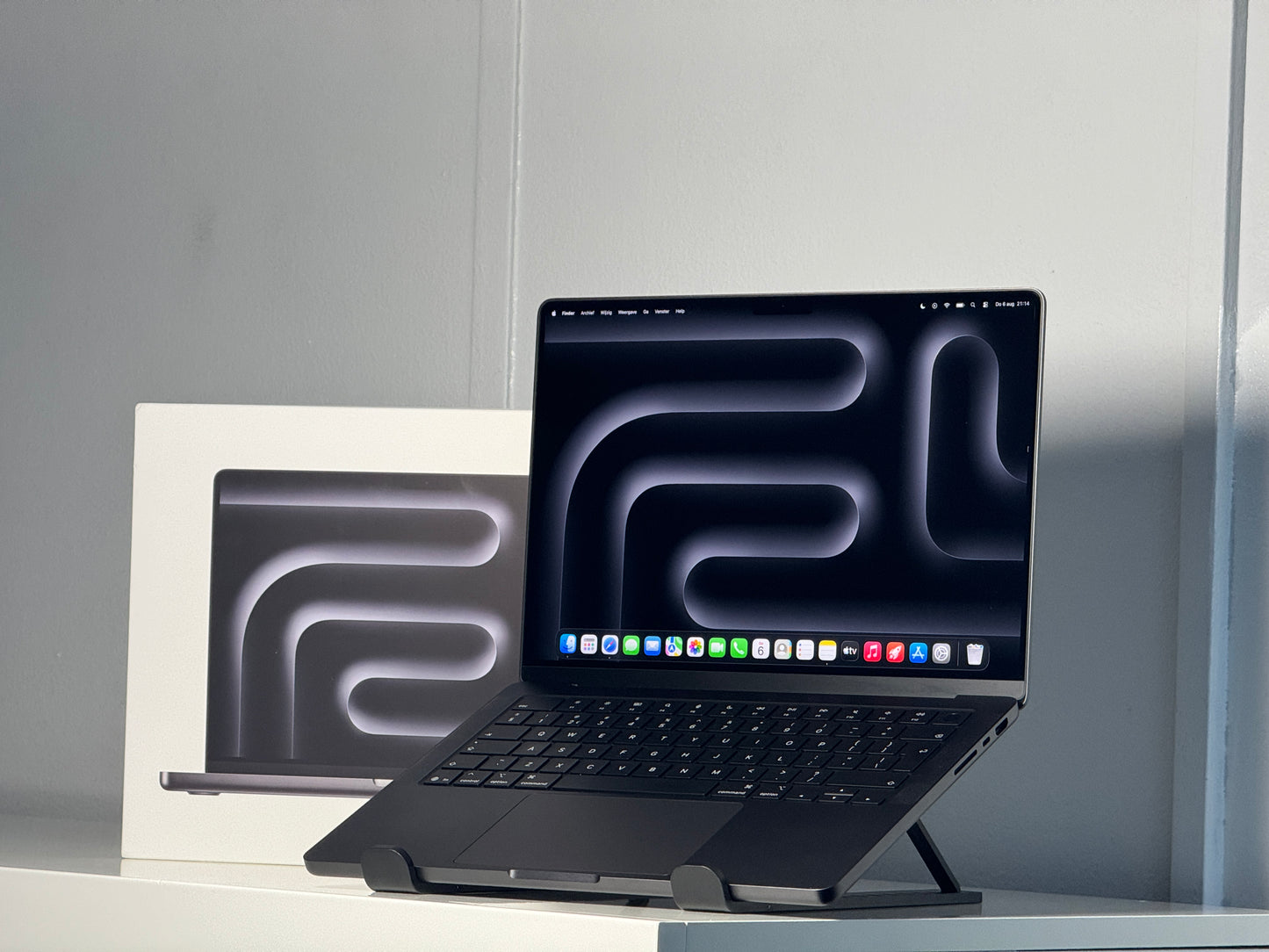 Macbook Pro 14" 4K XDR Display | M3 MAX | 1000GB SSD | 36GB RAM Space Black (2023)
